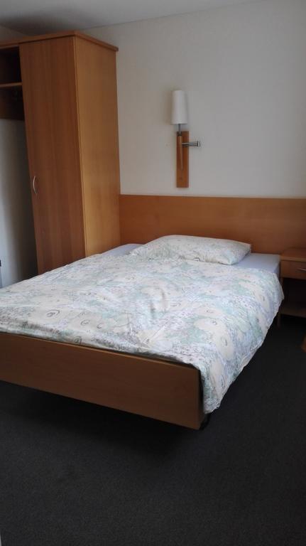 Hotel Frohsinn Erstfeld Chambre photo